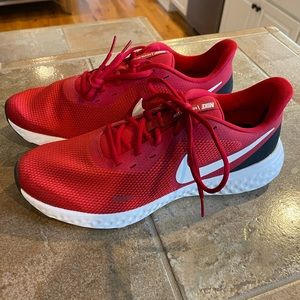 New without box Nike running shoes. Size 12.
